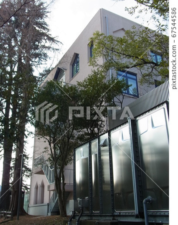 2013年大阪大學豐中校區前Y樓近景 2013年大阪大學豐中校區前Y樓近景 67544586