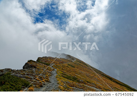 白馬山和Korenkazan附近的山路 67545092