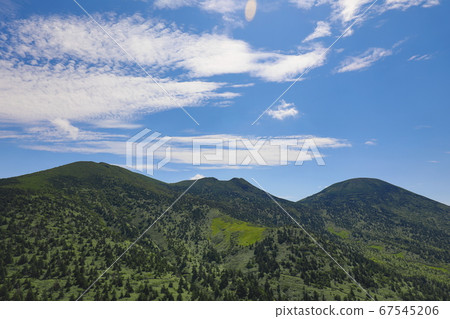夏天的八甲田山令人耳目一新的風景 夏天的八甲田山令人耳目一新的風景 67545206