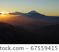 富士山在日落時 67559415