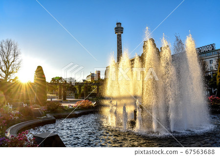 山下公園的噴泉是橫濱的象徵 山下公園的噴泉是橫濱的象徵 67563688