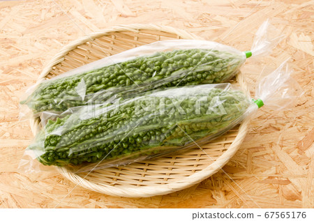 Abalone Goya (Nigauri) in a bag Abalone Goya (Nigauri) in a bag 67565176