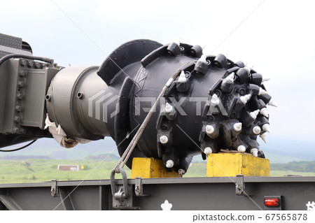 地面自衛隊隧道挖掘機路頭 67565878