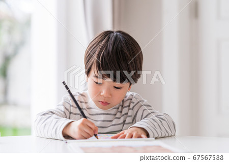 Studying, boy 67567588