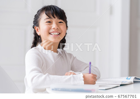 Studying, girl 67567701