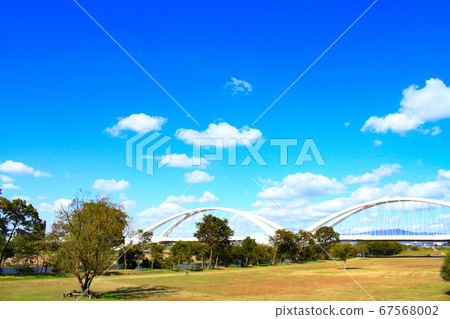 豐田市,豐田橋和矢ha河的風景 豐田市,豐田橋和矢ha河的風景 67568002