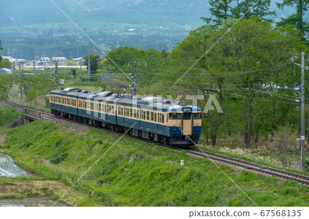 Shinano Train 115 series Shinano Train 115 series 67568135