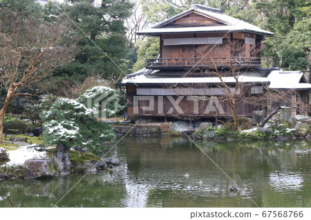 Former Kujo Family Garden with snow makeup (Shusuitei) Former Kujo Family Garden with snow makeup (Shusuitei) 67568766