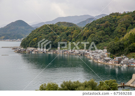 Kyoto Prefecture Autumn Ine no Funaya Roadside view from Funaya no Sato Ine 67569288