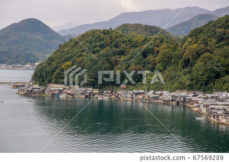 Kyoto Prefecture Autumn Ine no Funaya Roadside view from Funaya no Sato Ine 67569289