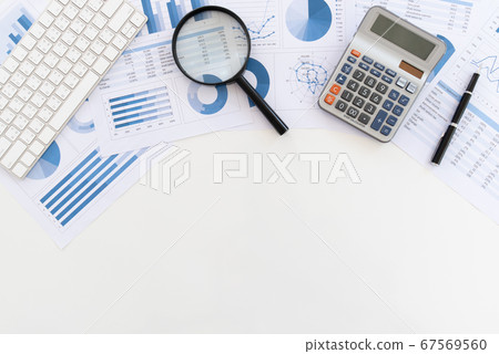 White office desk White office desk 67569560