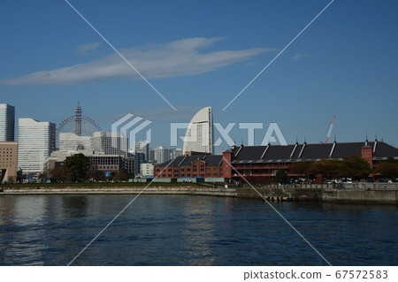 橫濱港,通往異國海洋的門戶 橫濱港,通往異國海洋的門戶 67572583