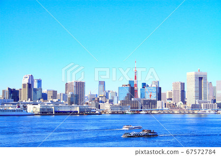 東京,東京鐵塔和水上巴士景觀 東京,東京鐵塔和水上巴士景觀 67572784