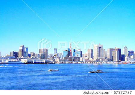 東京,東京鐵塔和水上巴士景觀 東京,東京鐵塔和水上巴士景觀 67572787