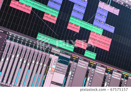 A screen where you compose with DTM 67575157