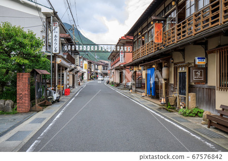 小川山前門郵寄鎮Do川溫泉 67576842