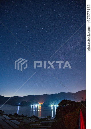 塔拉水稻梯田的銀河系 67577183