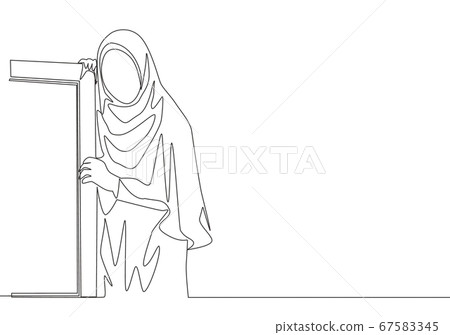 Single continuous line drawing of young beautiful muslimah wearing head scarf leaning on the wall. 67583345