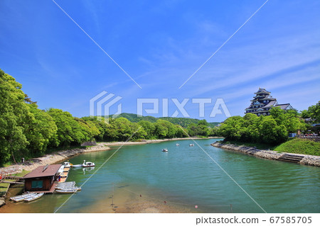 [岡山縣]鮮綠色的岡山城樓 67585705