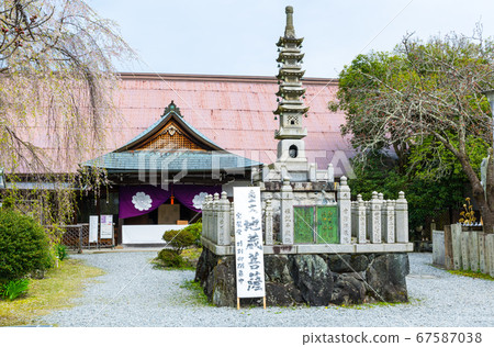 Scenery of Sakuramotobo/Sakuramotobo (Yoshinoyama, Yoshino-cho, Yoshino-gun, Nara) April 2020 Scenery of Sakuramotobo/Sakuramotobo (Yoshinoyama, Yoshino-cho, Yoshino-gun, Nara) April 2020 67587038