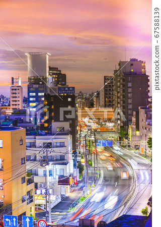 七環的喧囂 67588139