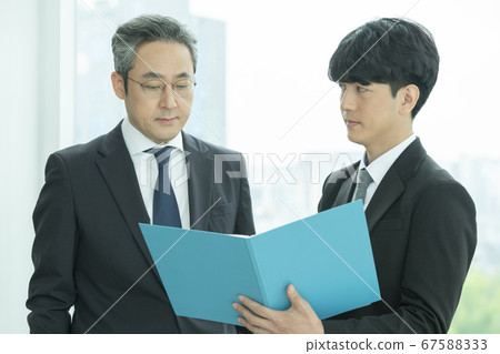 商務，人，2人 67588333