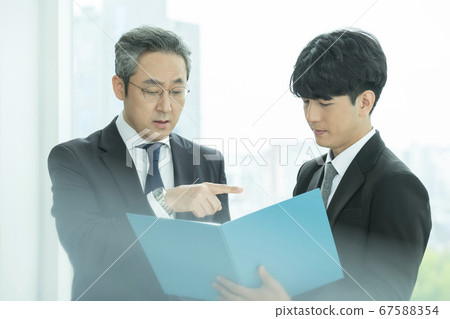 商務，人，2人 67588354