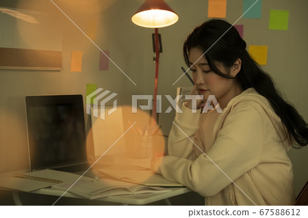 生活方式，研究，女人 67588612