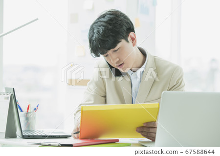 Business, one, man 67588644