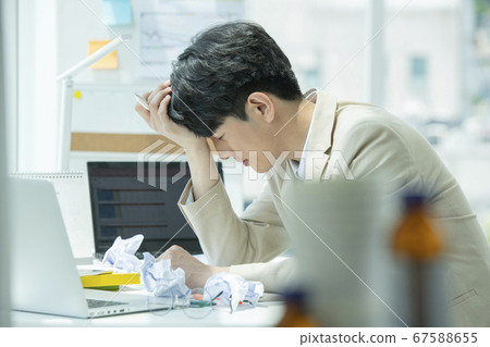 Business, 1 person, fatigue 67588655