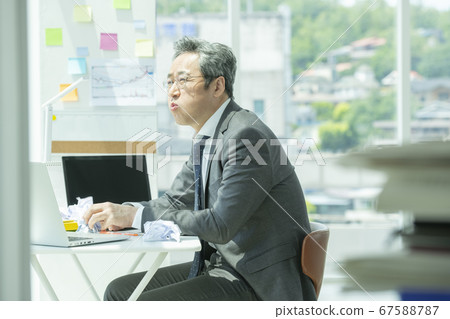 商業，1人，疲勞 67588787