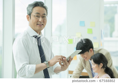 商務,3人協作 商務,3人協作 67588802