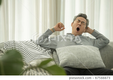 生活方式,放鬆,男人 生活方式,放鬆,男人 67588873