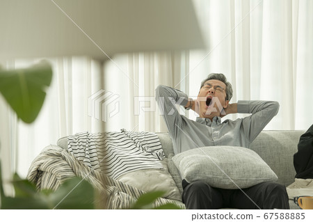 生活方式,放鬆,男人 生活方式,放鬆,男人 67588885