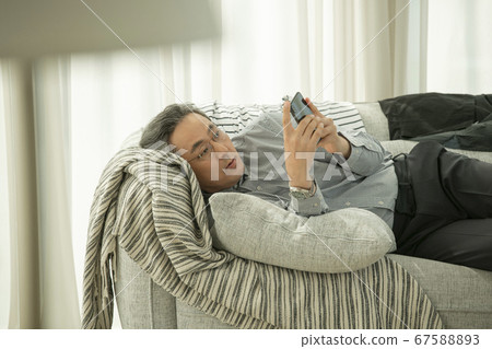 生活方式，放鬆，男人 67588893