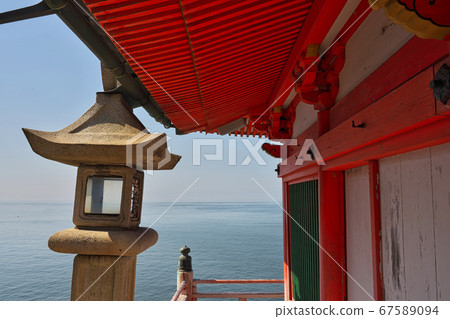 《Hiroshima Prefecture》 On a sunny day, the scenery of the Afuse rabbit Kannon temple at Bandai temple 67589094