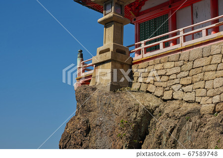 《廣島縣》晴天,萬代寺的宇佐真三觀音 《廣島縣》晴天,萬代寺的宇佐真三觀音 67589748