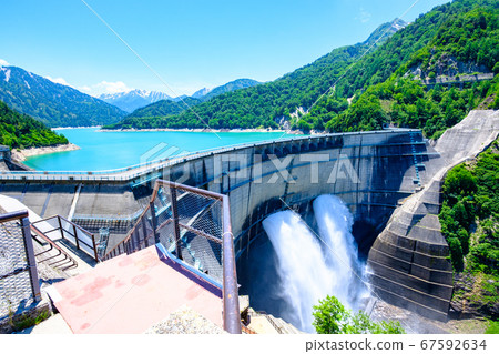 Kurobe Dam in early summer Kurobe Dam in early summer 67592634