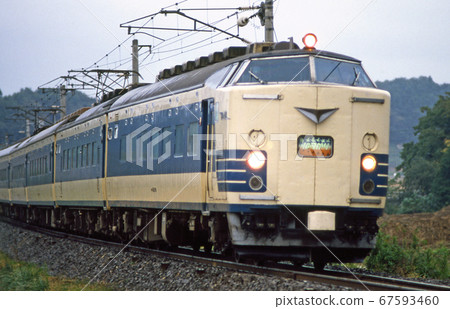 鐵路JNR:特急“初刈號” 鐵路JNR:特急“初刈號” 67593460