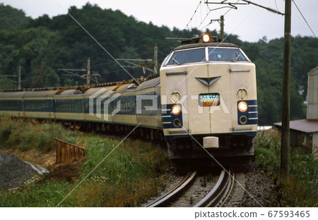 鐵路JNR:特急“初刈號” 鐵路JNR:特急“初刈號” 67593465
