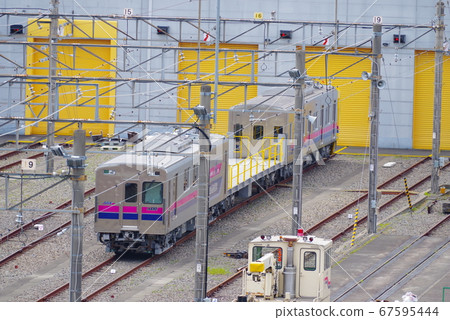 Keio Line general high-speed inspection vehicle in Wakabadai Inspection Area Keio Line general high-speed inspection vehicle in Wakabadai Inspection Area 67595444