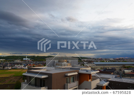 Scenery of Fuchu city from the view of the minutes river 67595828