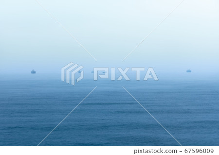 The foggy coast 67596009