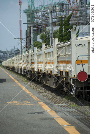 Linear motor car construction Linear motor car construction 67596361