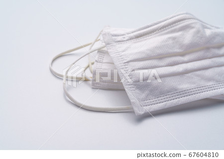 Used mask 67604810