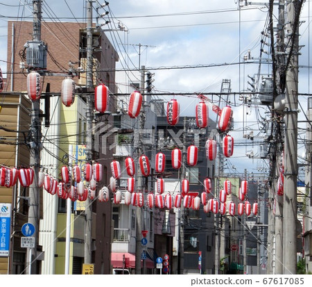 Lanterns for the summer festival (Taito Ward) Lanterns for the summer festival (Taito Ward) 67617085
