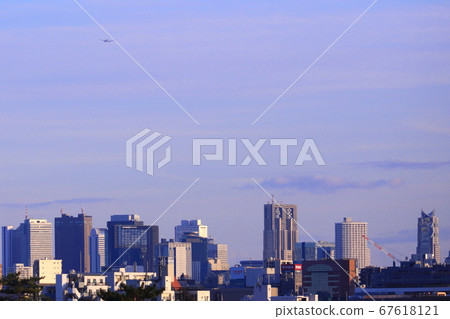 東京天空和飛機 67618121