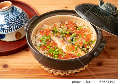 Salmon and shimeji, how much rice cooked Salmon and shimeji, how much rice cooked 67623498