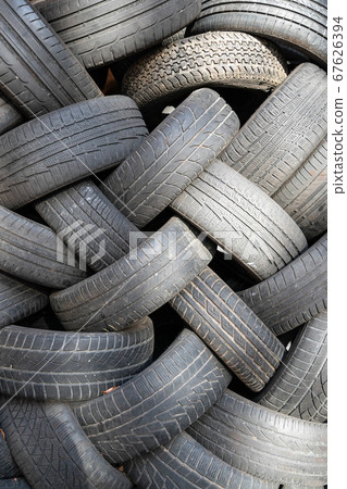 the texture formed by some tires stacked 67626394