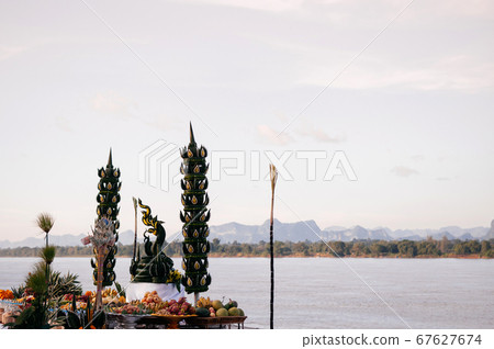 Naga Altar prayer place by Mae Khong river - Naga Altar prayer place by Mae Khong river - 67627674